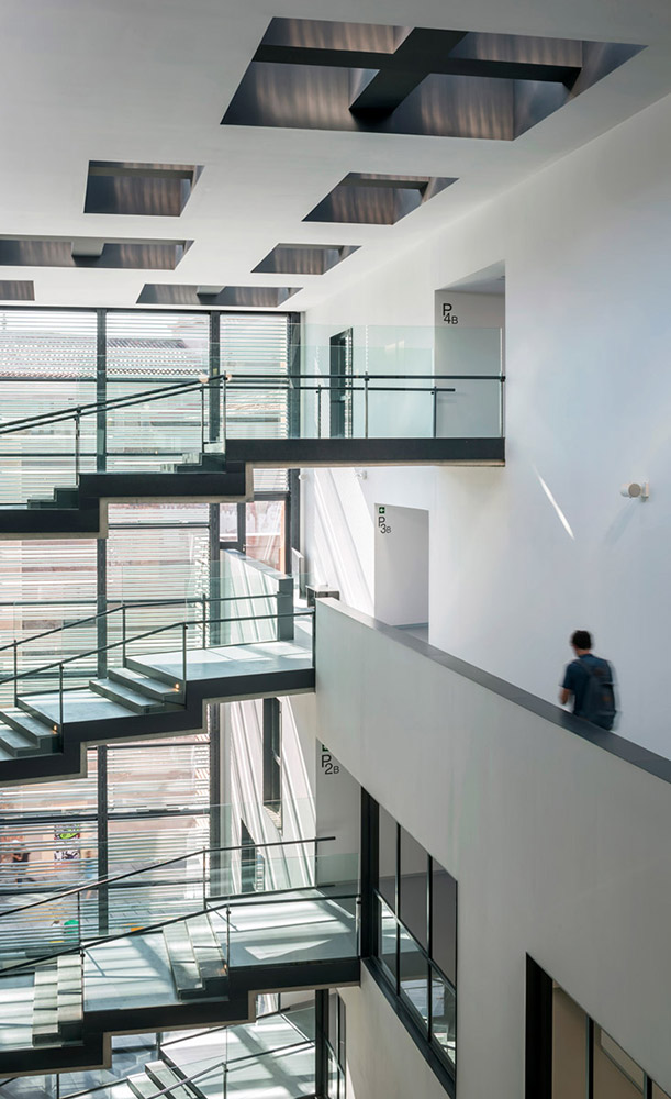 Escuela Massana, Centro de Arte y Diseño - Estudio Carme Pinós-13