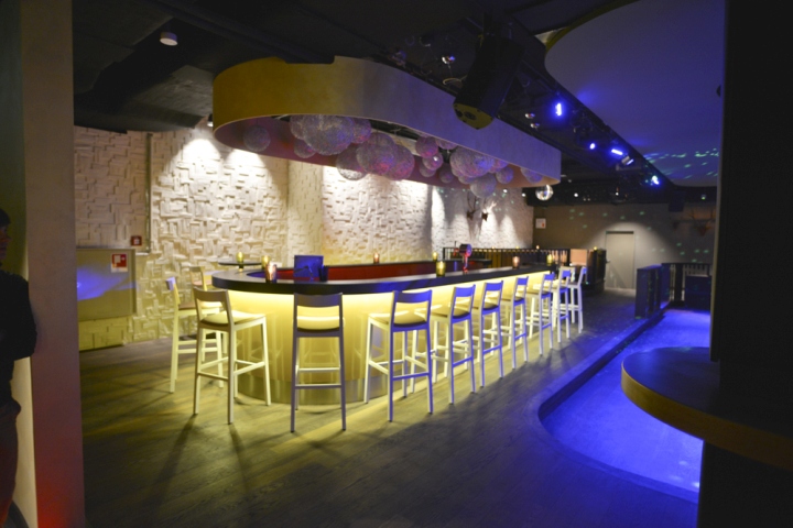 Adamo夜店室内设计丨德国不来梅-18