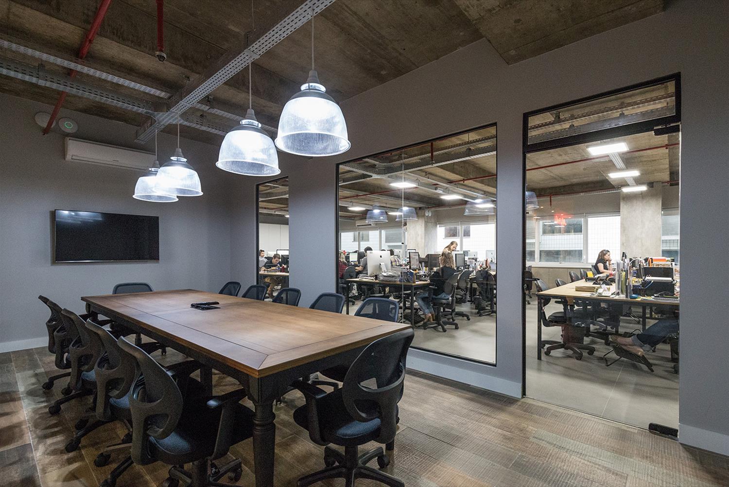 巴西 E21 多媒体通信公司办公室-12