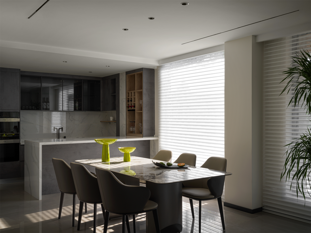 光影律动,自然疗愈 · 陈敏打造的安纳溪湖别墅丨中国重庆-37