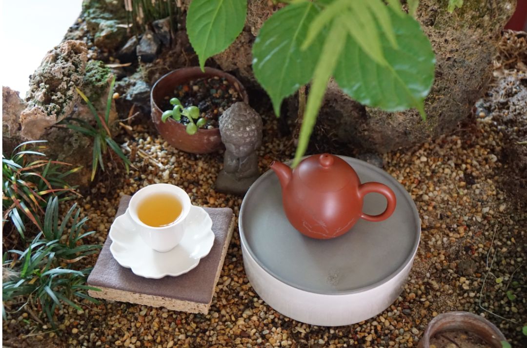 邱氏紫砂壶 | 传统工艺与现代美学的完美结合-12