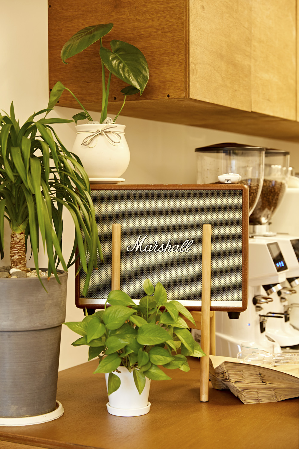 15 坪卡啡小馆，精致温馨的室内设计-13