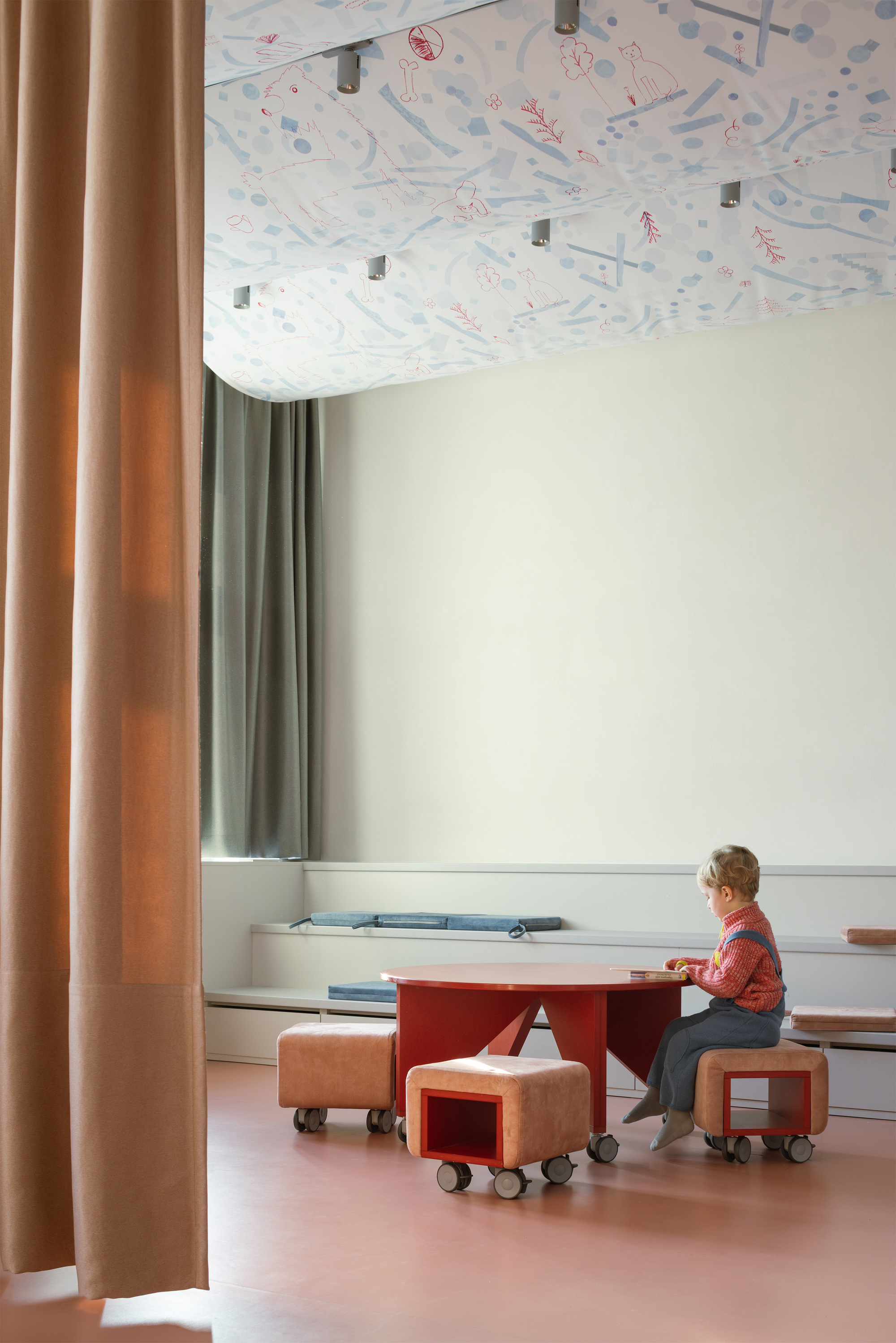 Červený Kostelec的Břetislav Kafka图书馆丨捷克丨Papundekl Architects-37