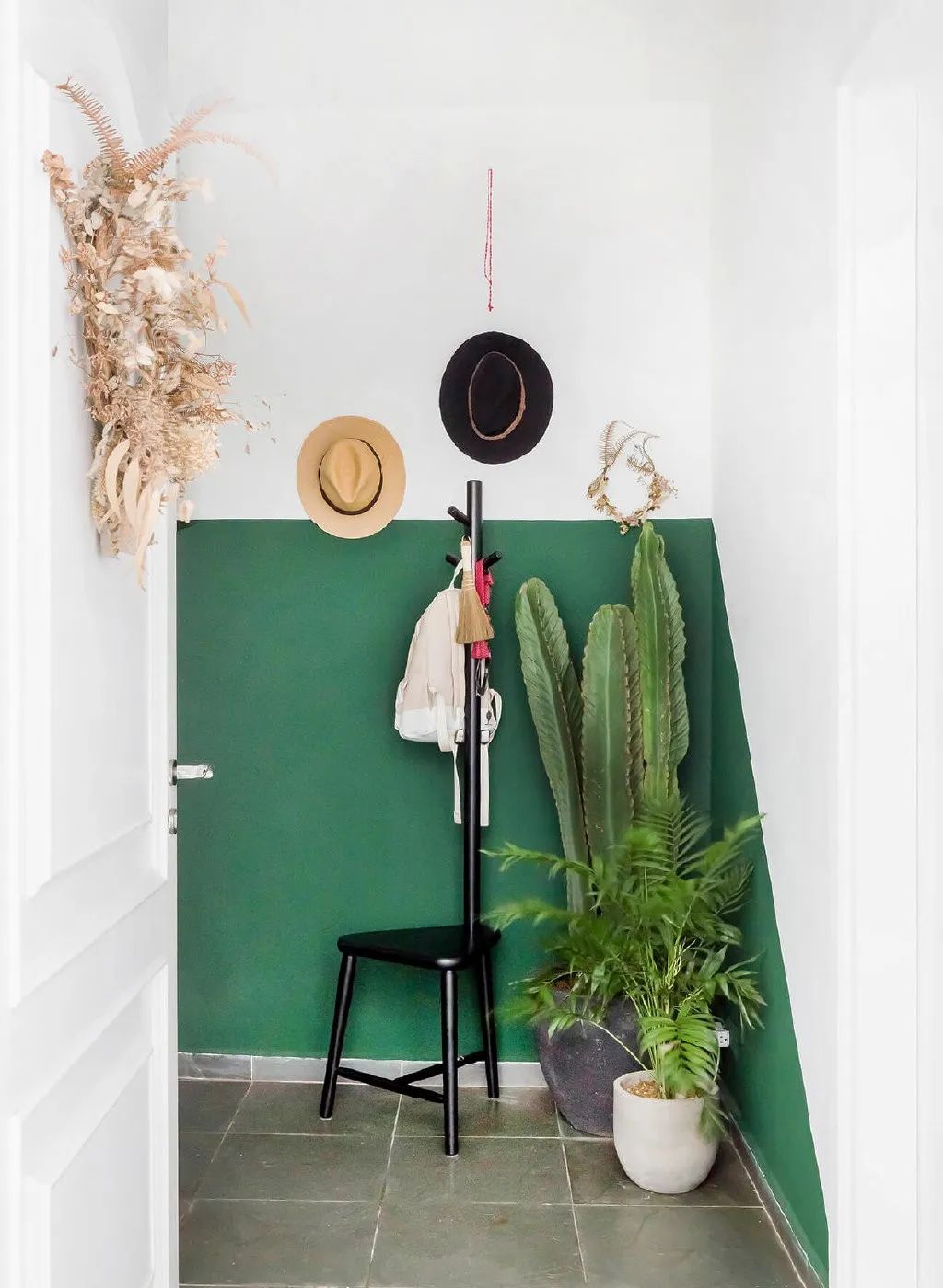 森系公寓 | 绿植与原木的完美融合-14