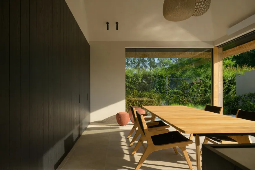 既有住宅带温室,泳池和淋浴墙的扩建项目丨Ai&M bvba-19