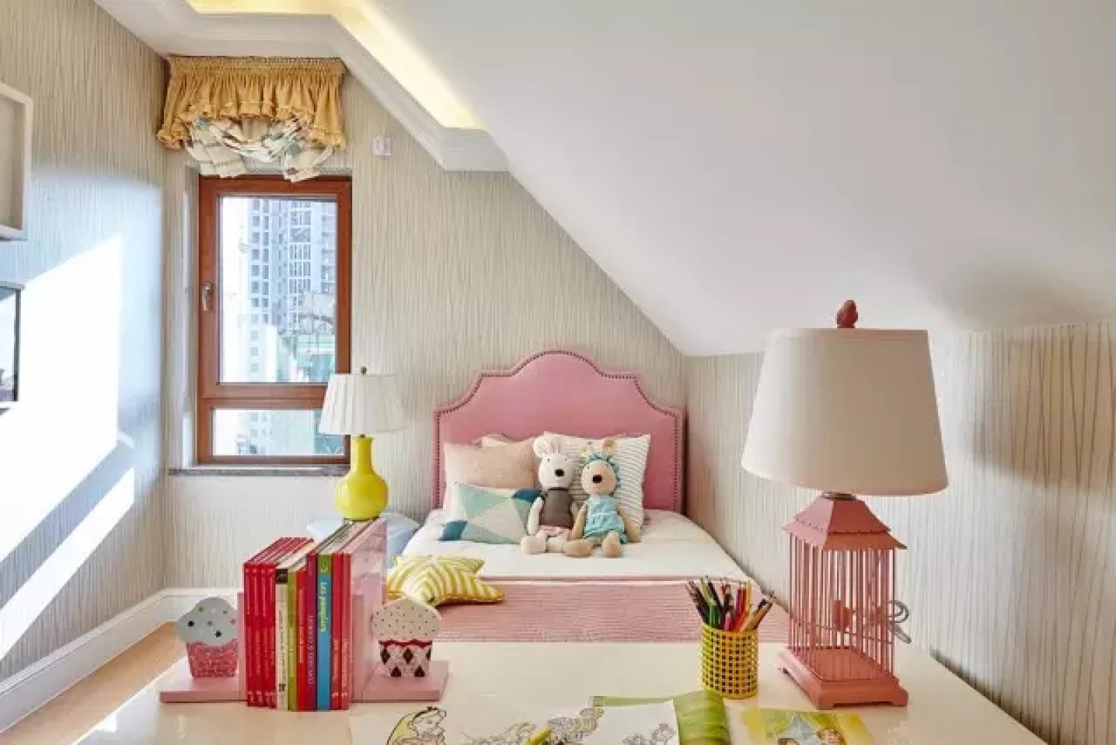 罗马假日 | 天津市星河上叠别墅样板房设计-23