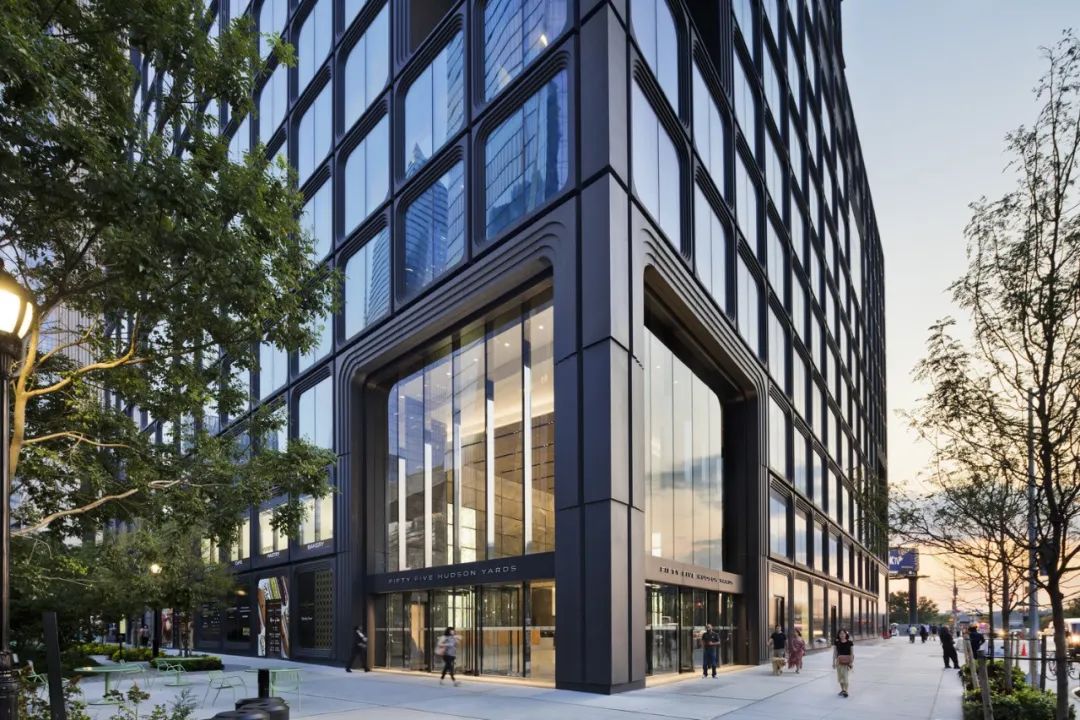 纽约哈德逊广场 55 号楼——工业铸铁美感的演绎-21