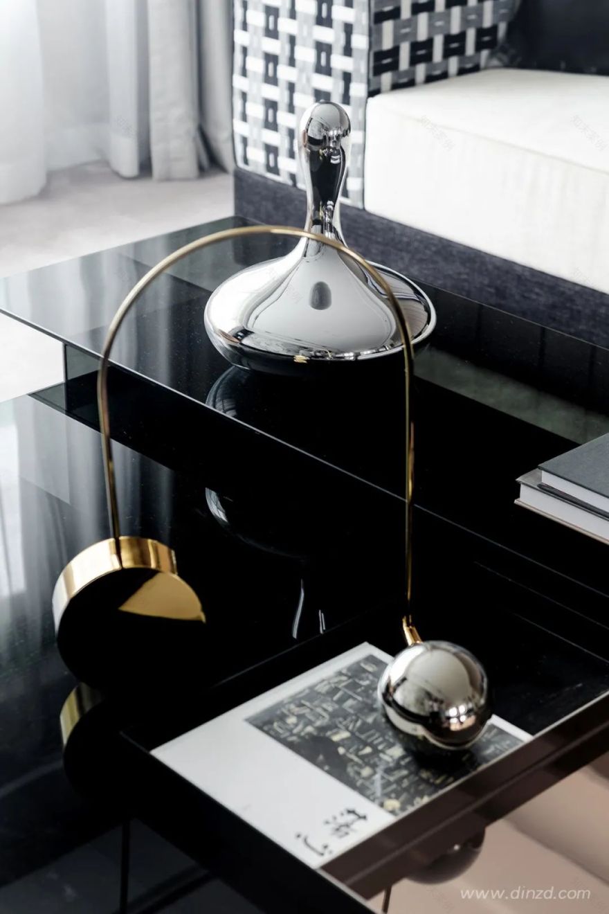 艺术无界,生活有声——烟台中海万锦洋房下叠样板间设计-12