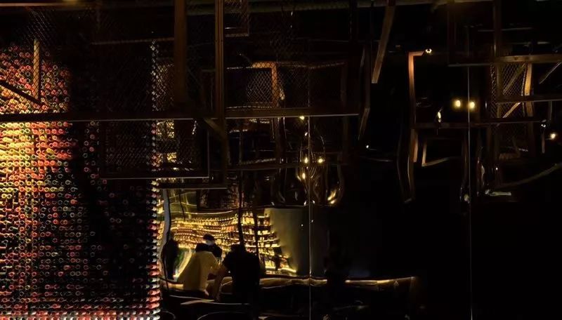 穿越钢铁丛林,抵达自由彼岸——GAL 果 Barber Shop 塘沽开发区店设计解读-114