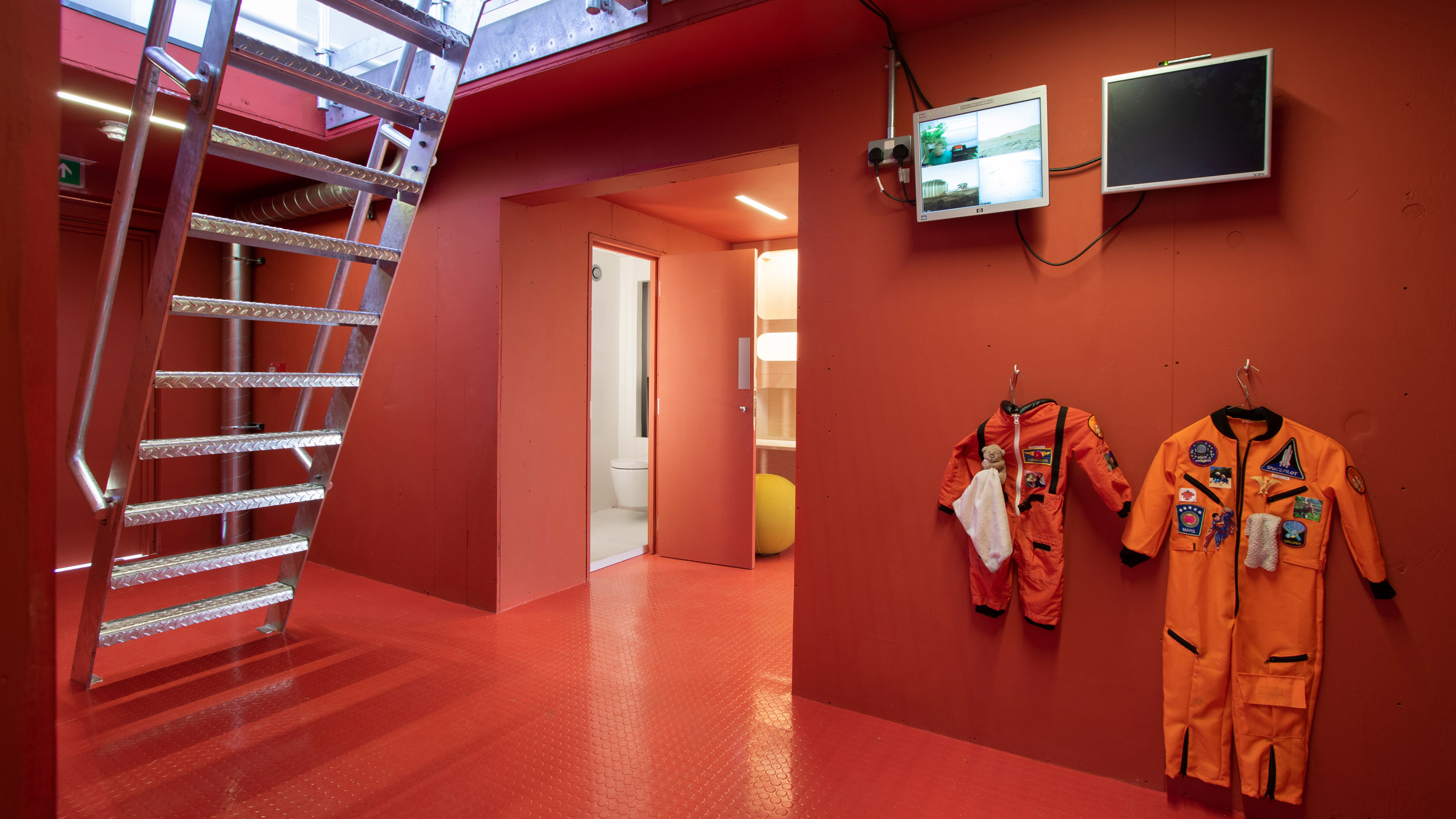 建筑师如何拯救每年数十亿只鸟儿的生命？-13