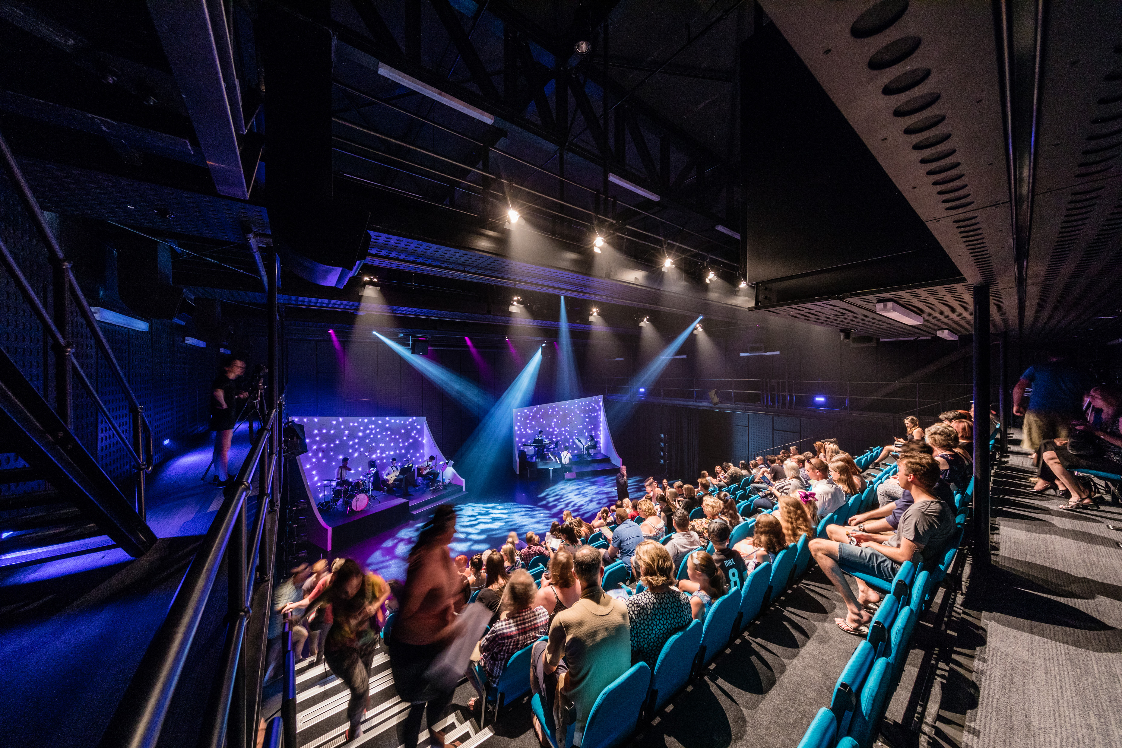 Bunjil Place · 融合多样功能的社区文化中心丨fjmtstudio-18