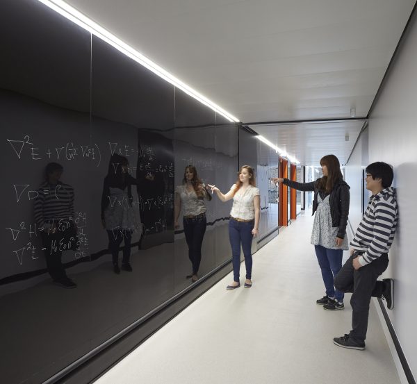 National Graphene Institute, University of Manchester | Jestico + Whiles-24