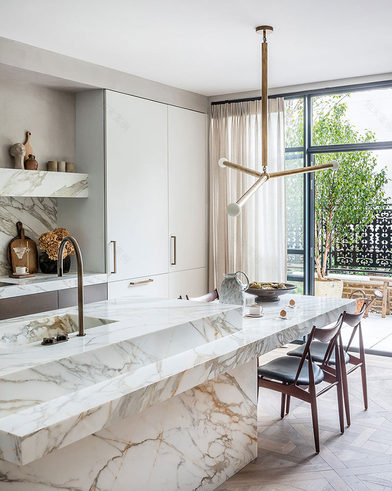 伦敦诺丁山英式豪华联排别墅设计-2