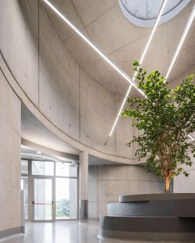 地拉那兽医院丨阿尔巴尼亚地拉那丨瑞士 Davide Macullo 建筑事务所