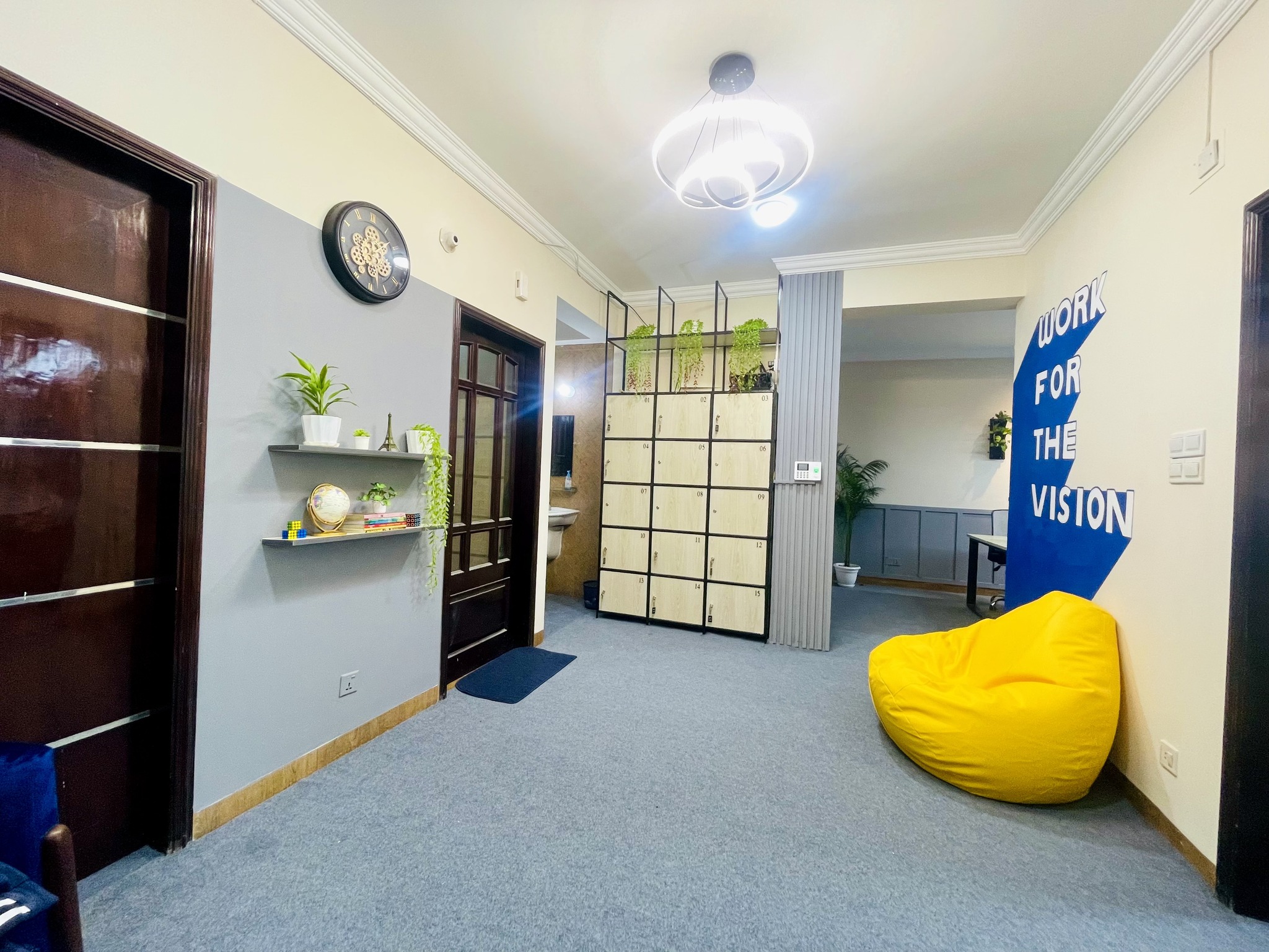 Creativ Wisdom Office Interior Design-4