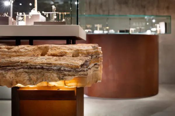 日本 Hirotaka 最新珠宝店设计丨日本兵库丨P 设计网-16