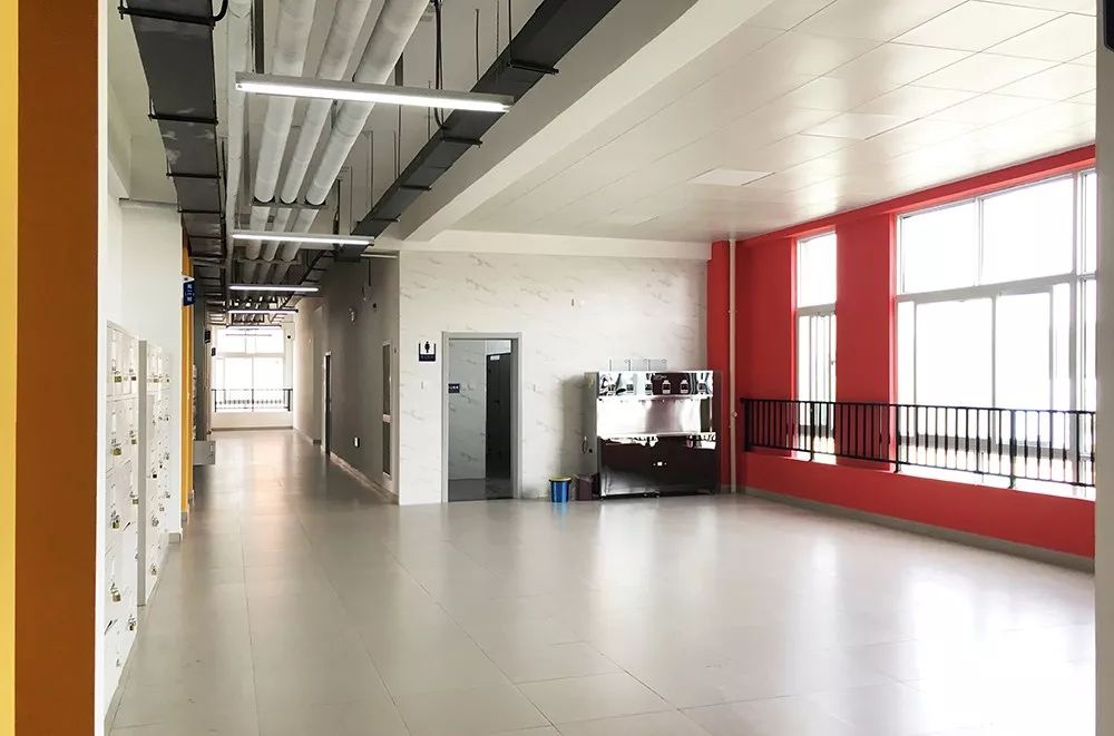 鲁山县兴源高级中学-38