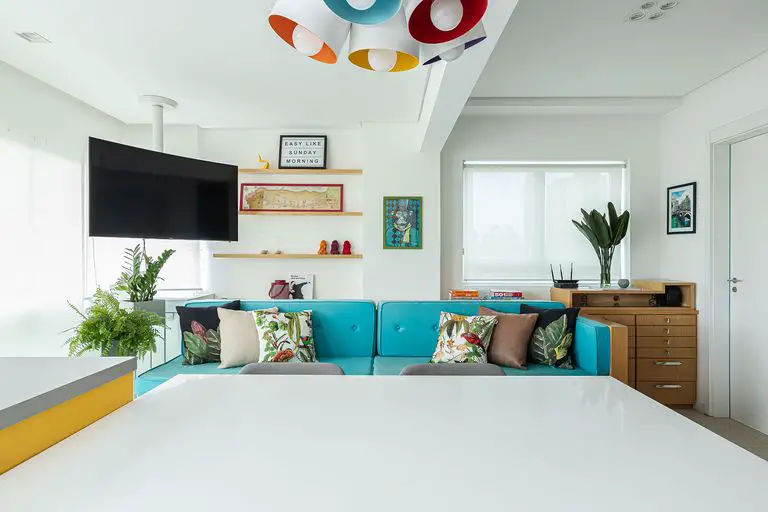 La chambre est bien dissimulée dans ce mini loft de 48m2-19