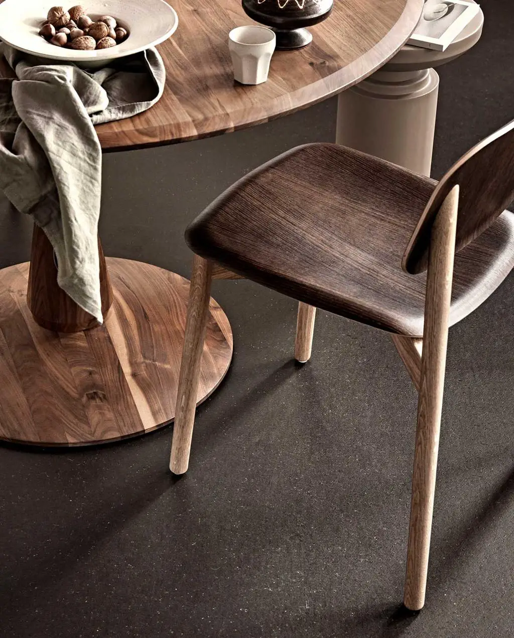 旧屋新生的环保现代地板设计-4