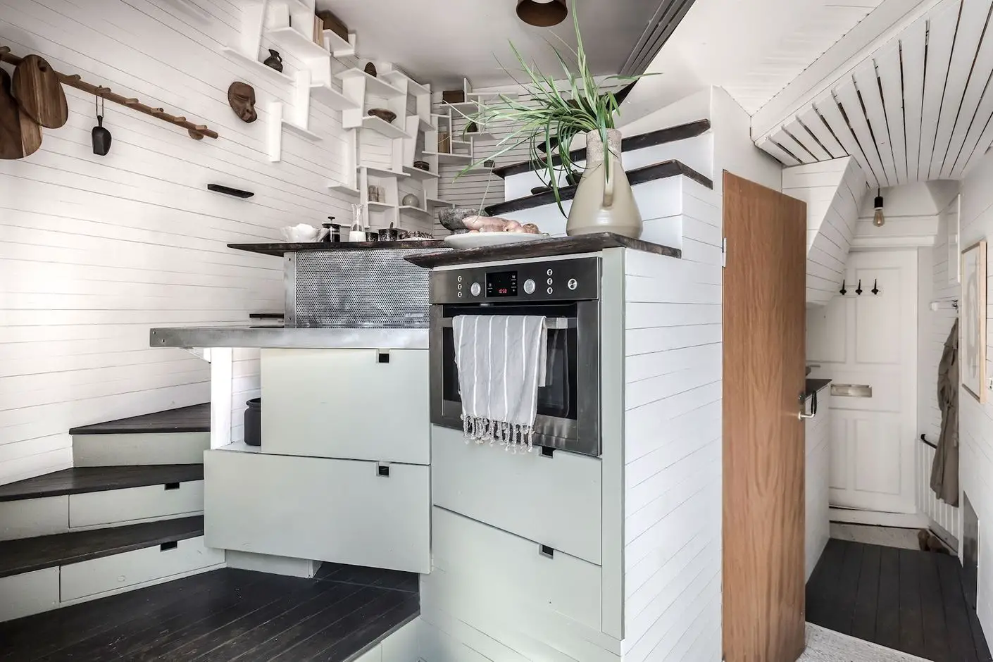 17m²小空间奇迹 | 瑞典设计师的多功能创意工作室-7