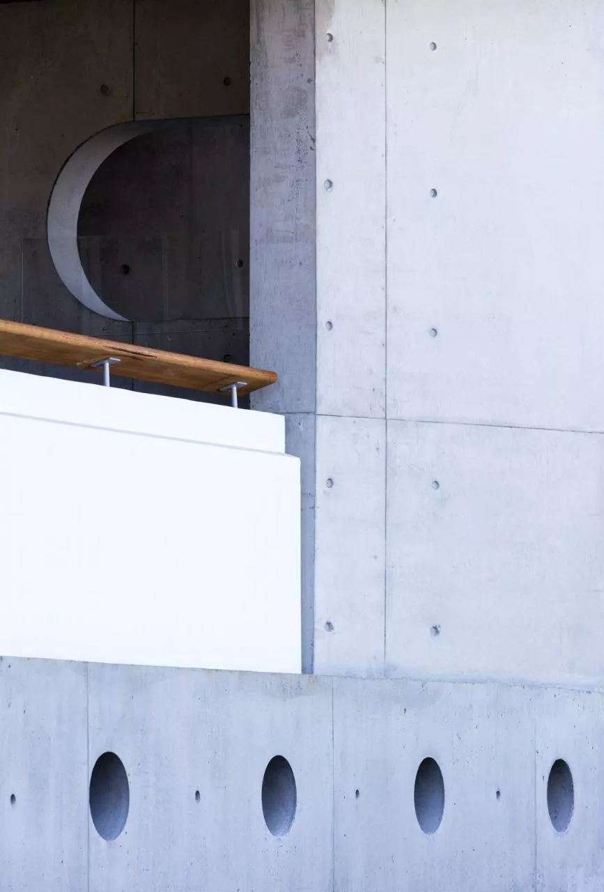 超越信仰的清水混凝土建筑-36