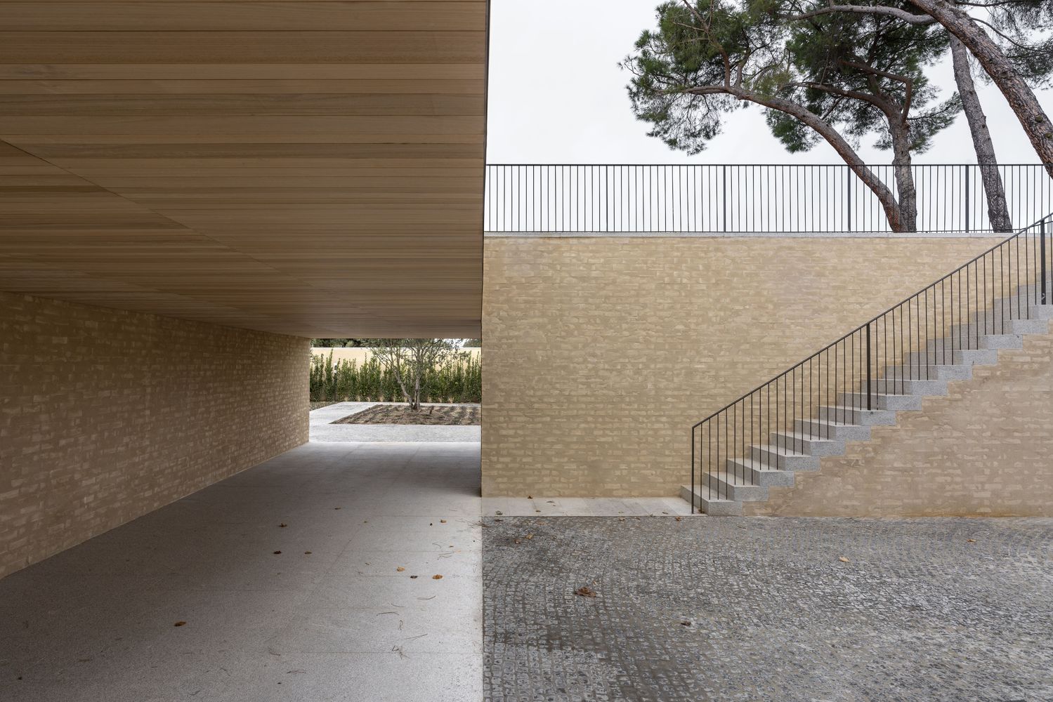 马德里砖石别墅丨西班牙马德里丨Tuñón y Albornoz Arquitectos-20