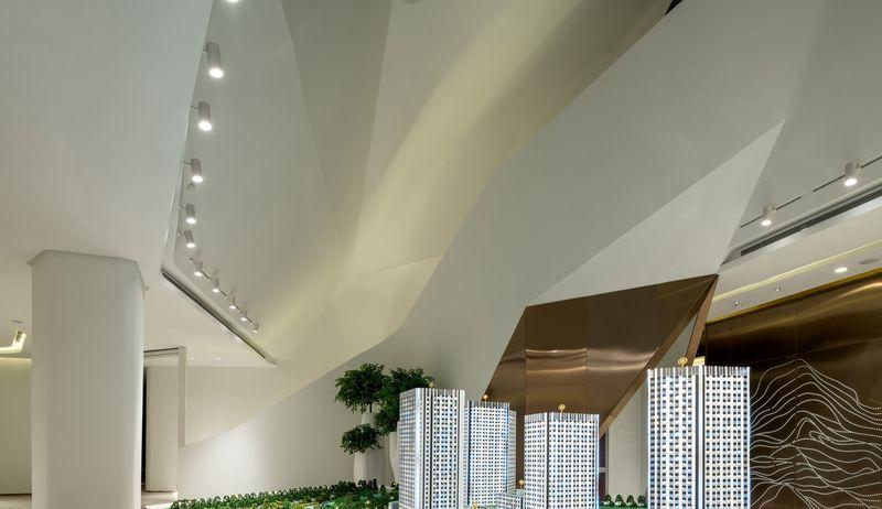 郑州绿地云都会销售中心-17