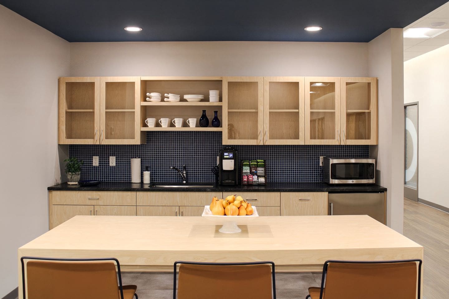 NUPRO Films办公场所设计丨Kuhn Riddle Architects & Designers-9