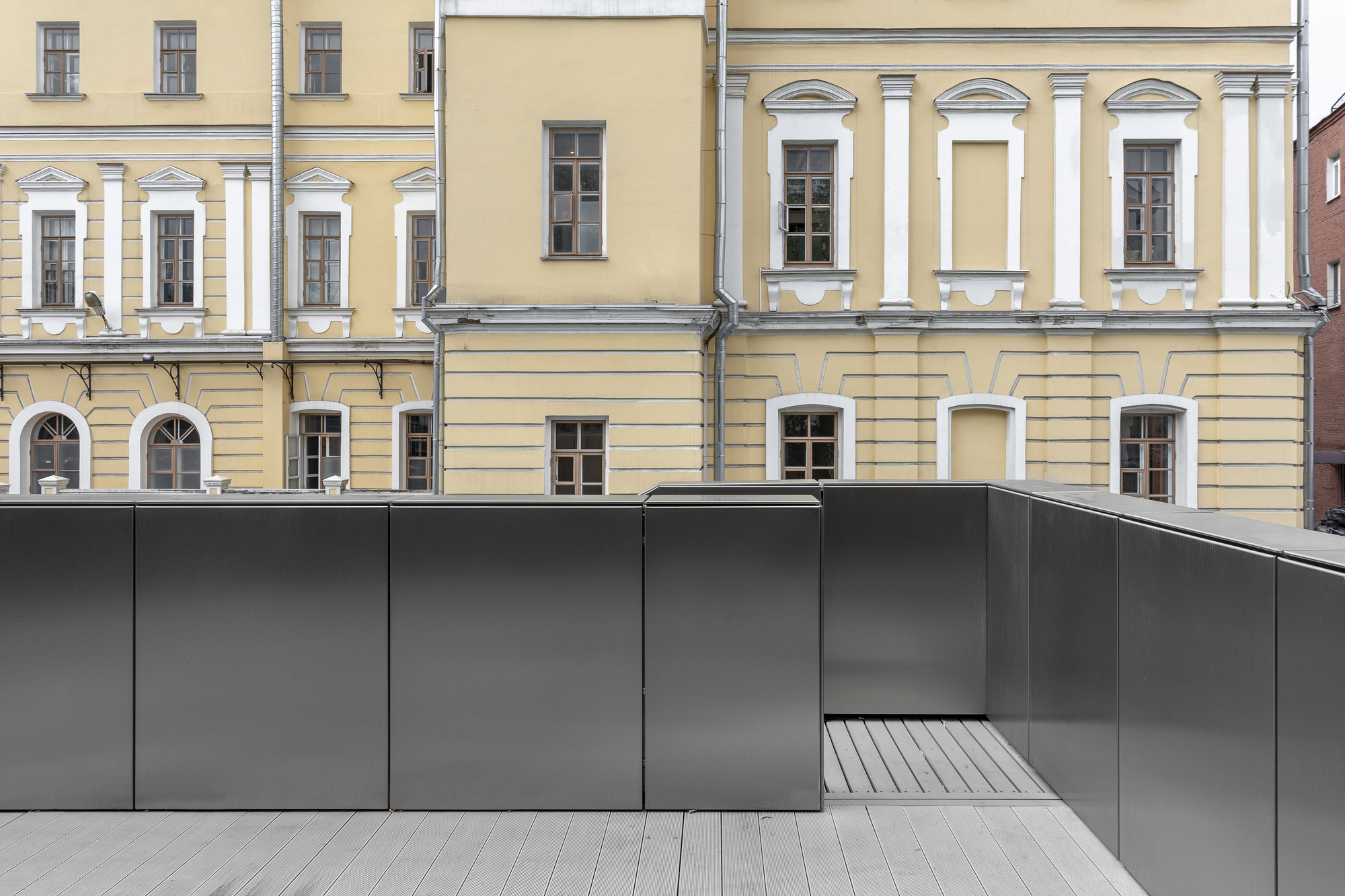 不锈钢展馆丨俄罗斯莫斯科丨Azamat Nyrov,Stas Kozeen-16