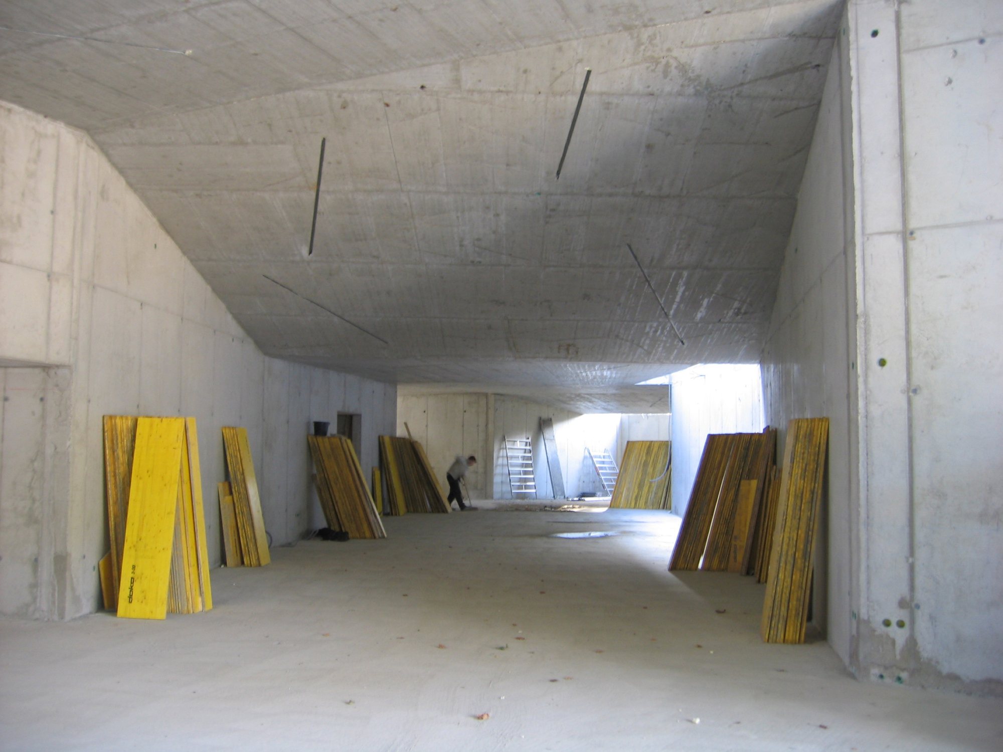 融合历史遗迹的智能展览空间-24