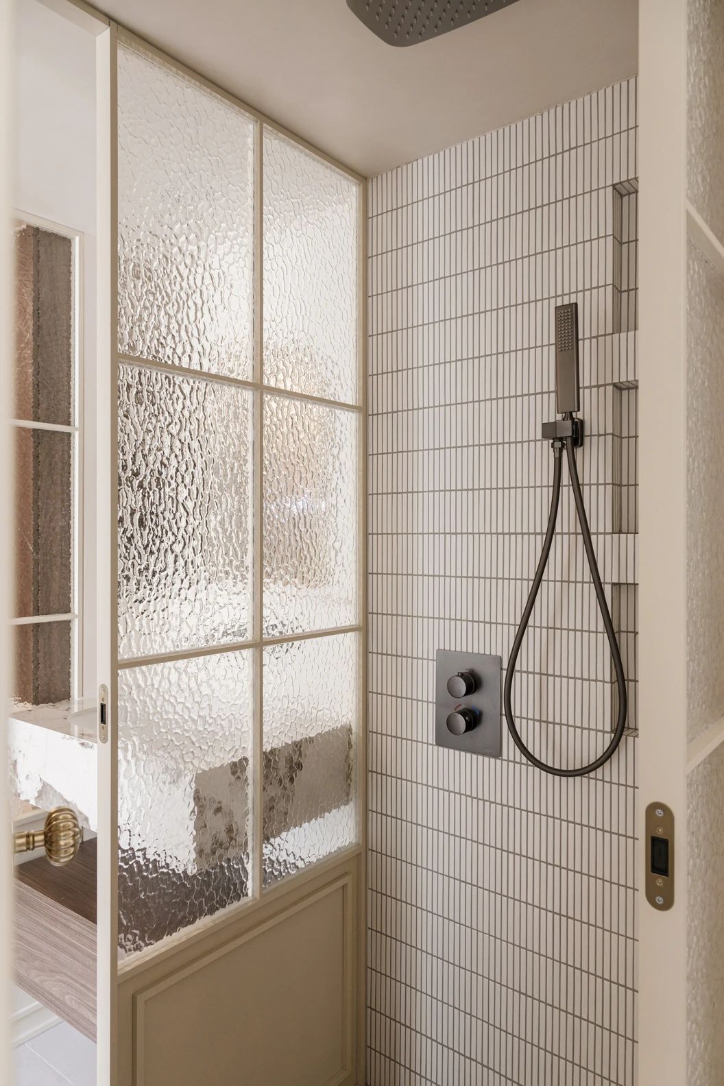 线面布局，石材联动 | 年轻人的婚房也讲究“打破重组”-37