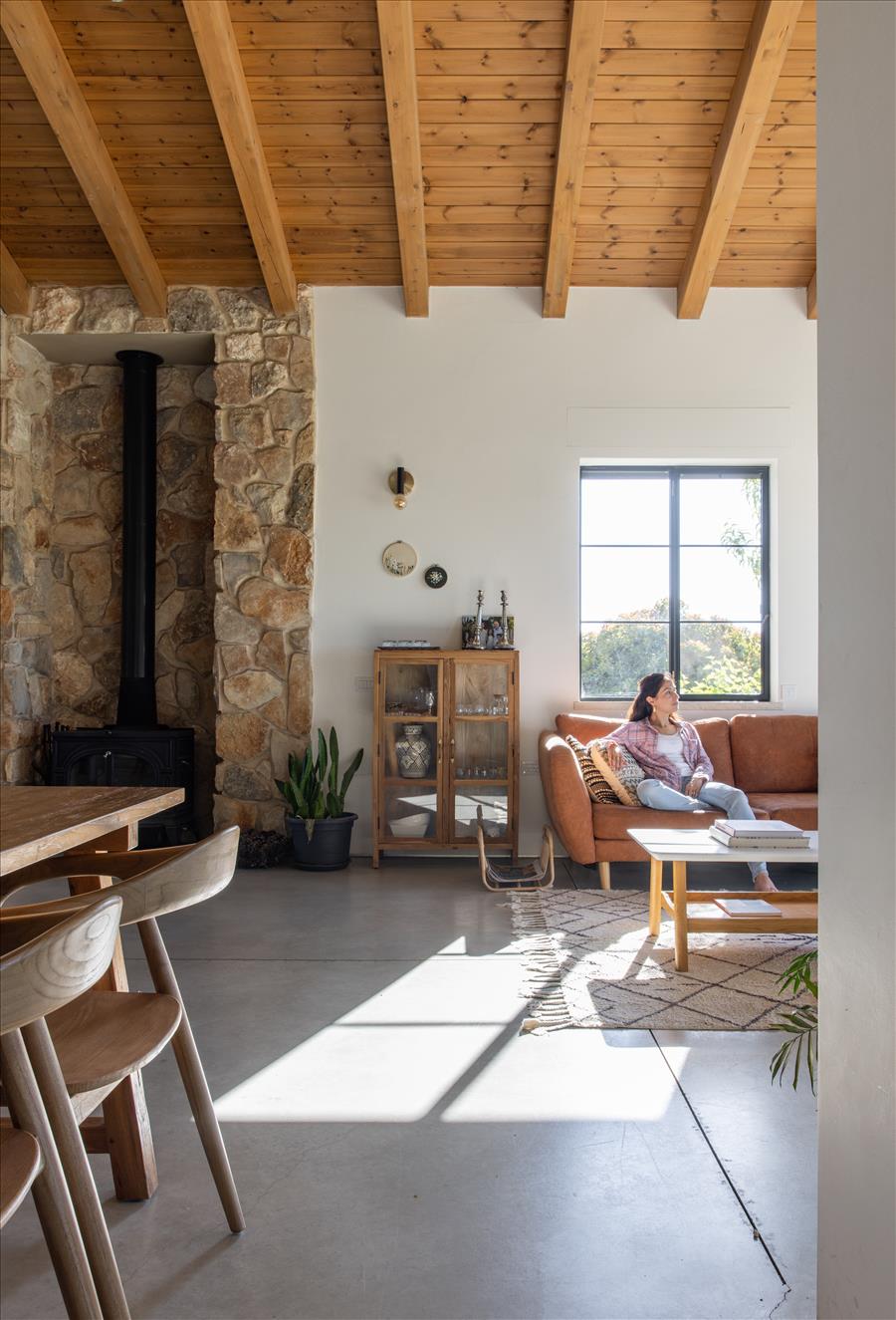 从城市到开放空间:戈兰的家庭住宅设计丨以色列丨建筑师兼室内设计师Ynon BenDavid-11