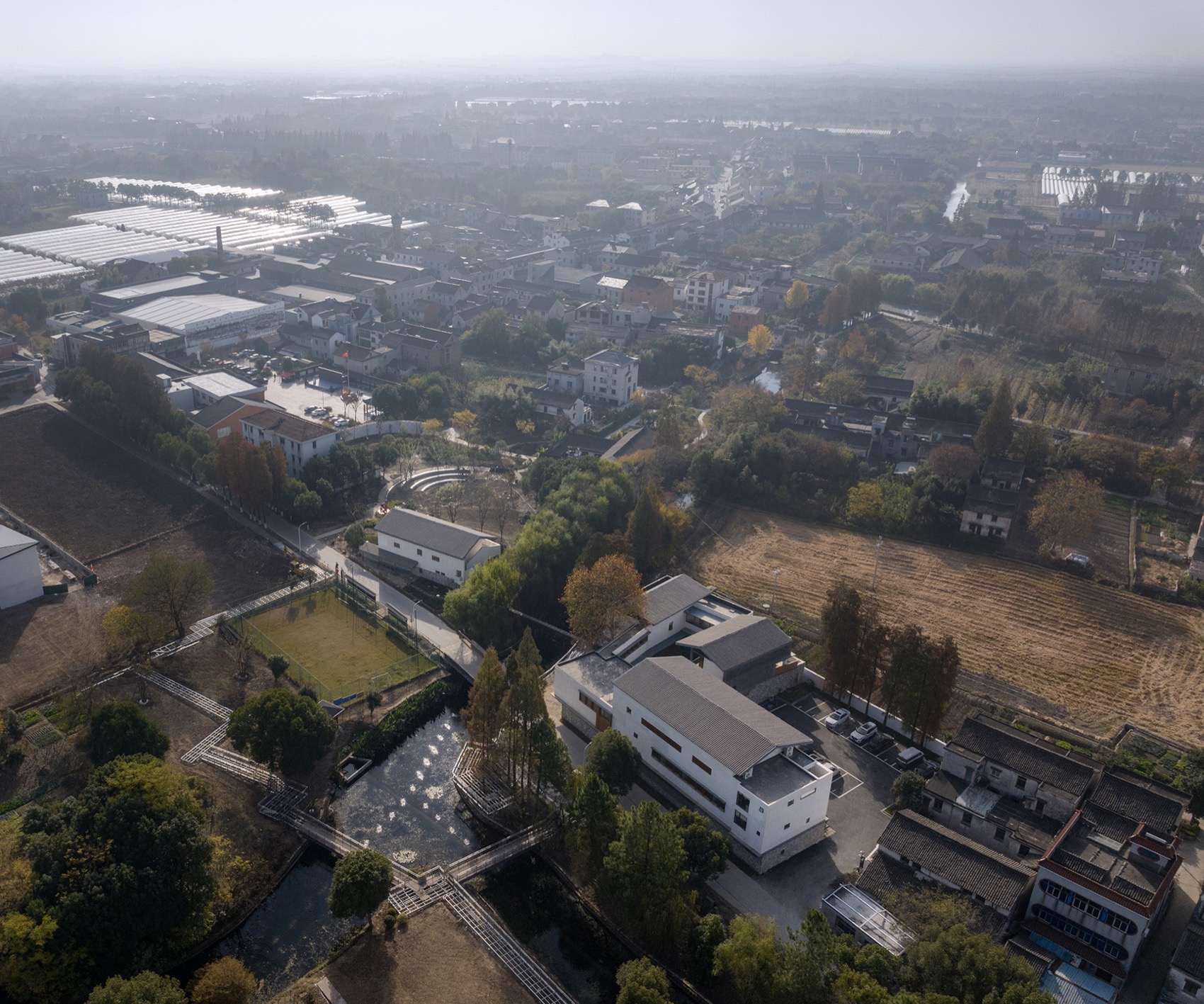 龙南村党群中心，浙江桐乡 / 森上建筑-4