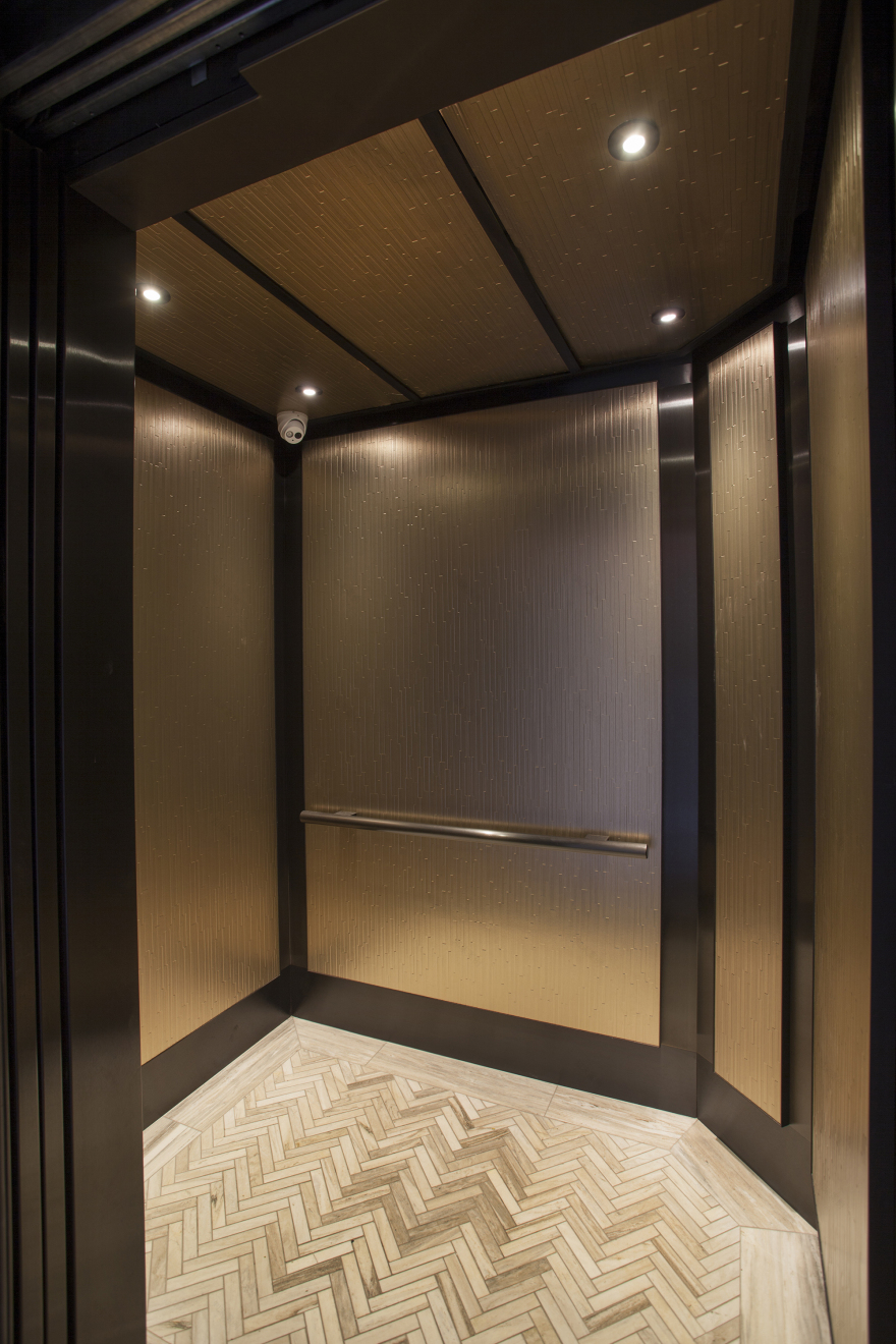 "历史与未来并存的银行大楼改造"-16