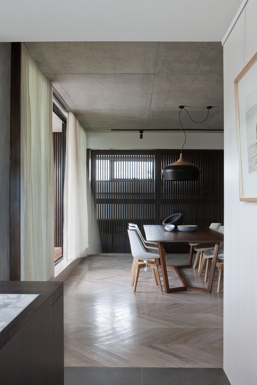 AIRLIE BANK LANE NINA PROVAN-13