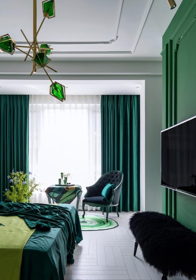 绿色惊艳,旧家具翻新打造三层露台花园宅-25