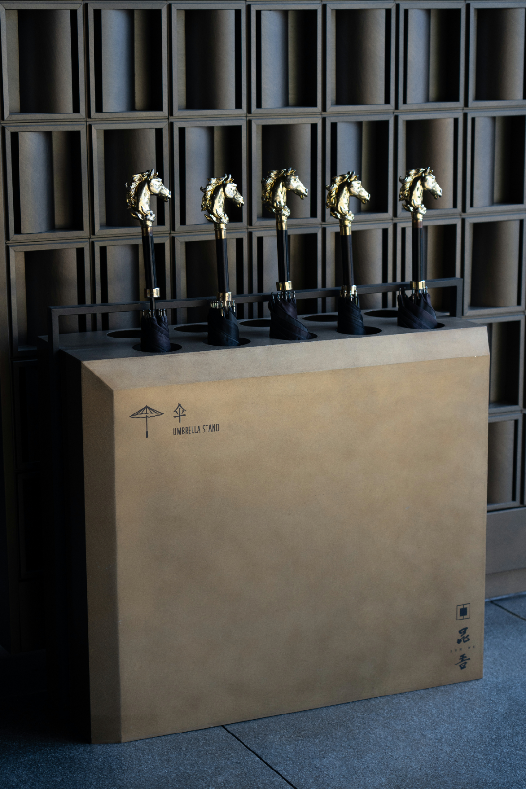 徐州万科·昆吾,欲解山石意 俯仰见昆仑丨中国徐州丨上海柏熙标识有限公司-38