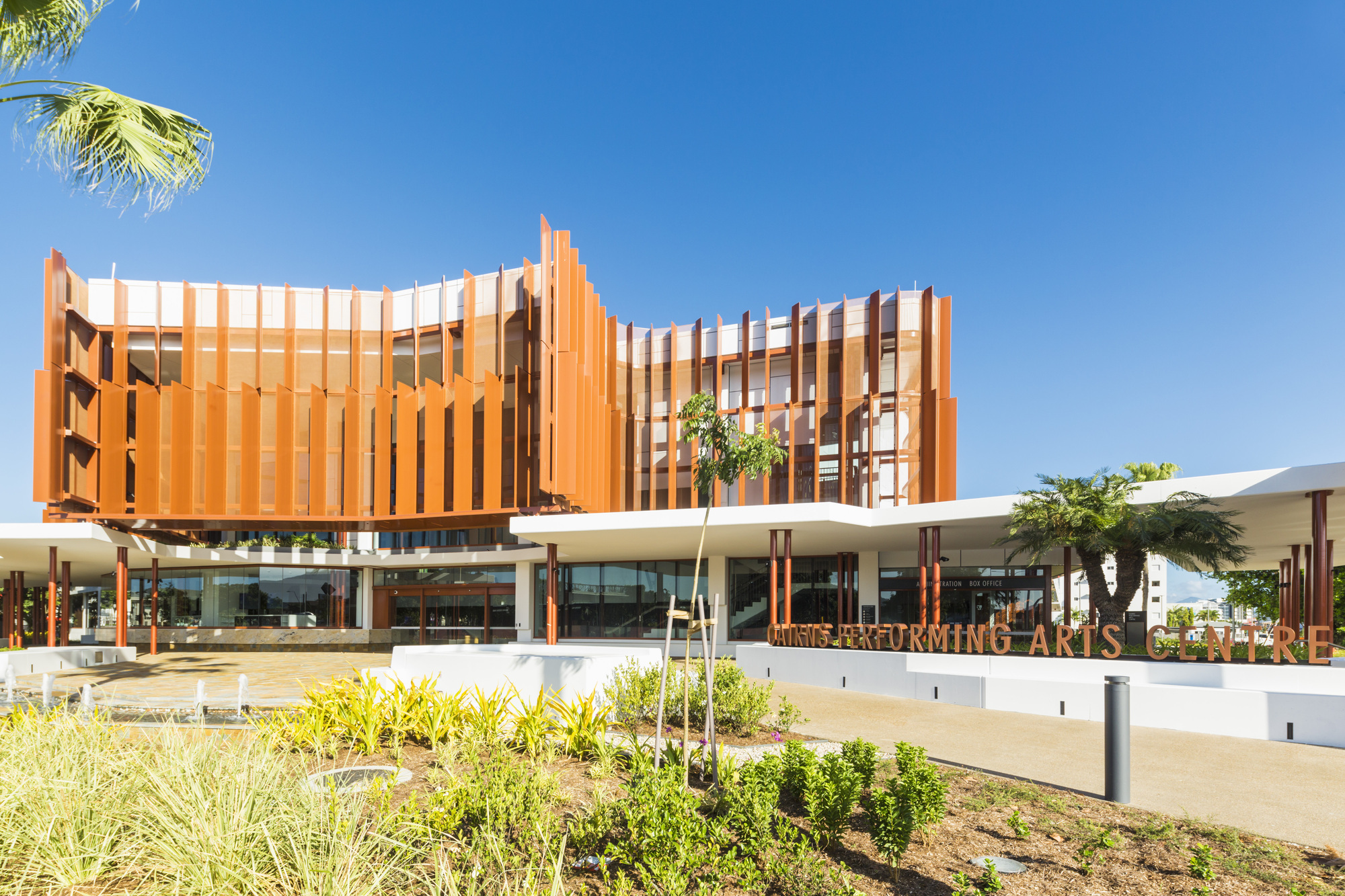 Cairns Performing Arts Centre / Cox Architecture + CA Architects-5