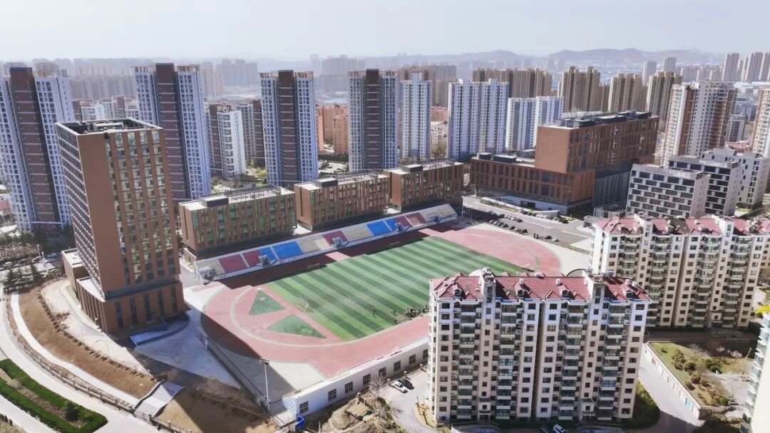 赋能职业教育体系建设！中建八局烟台工程职业技术学院南校区项目启用-96