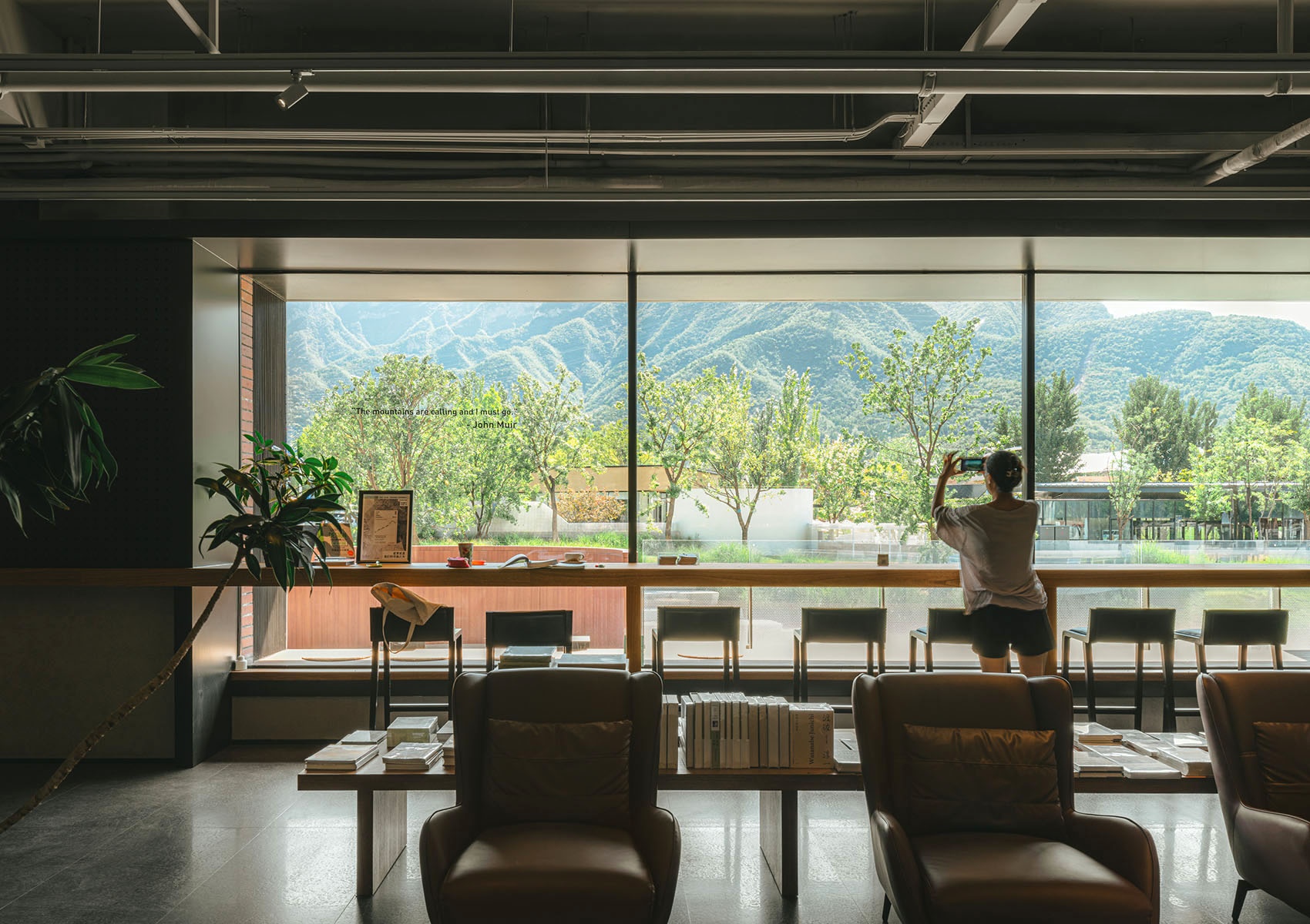 北京檀谷单向空间及十三邀小酒馆丨中国北京丨BUZZ庄子玉工作室-29