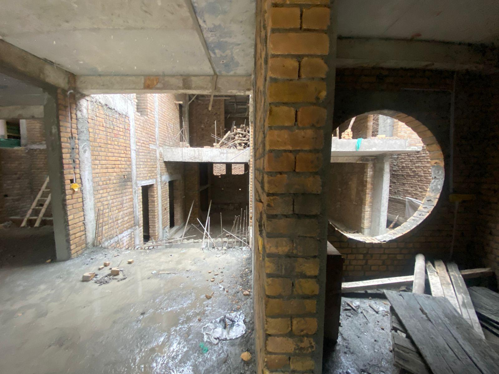 Split House Residence | Freelance Project-16