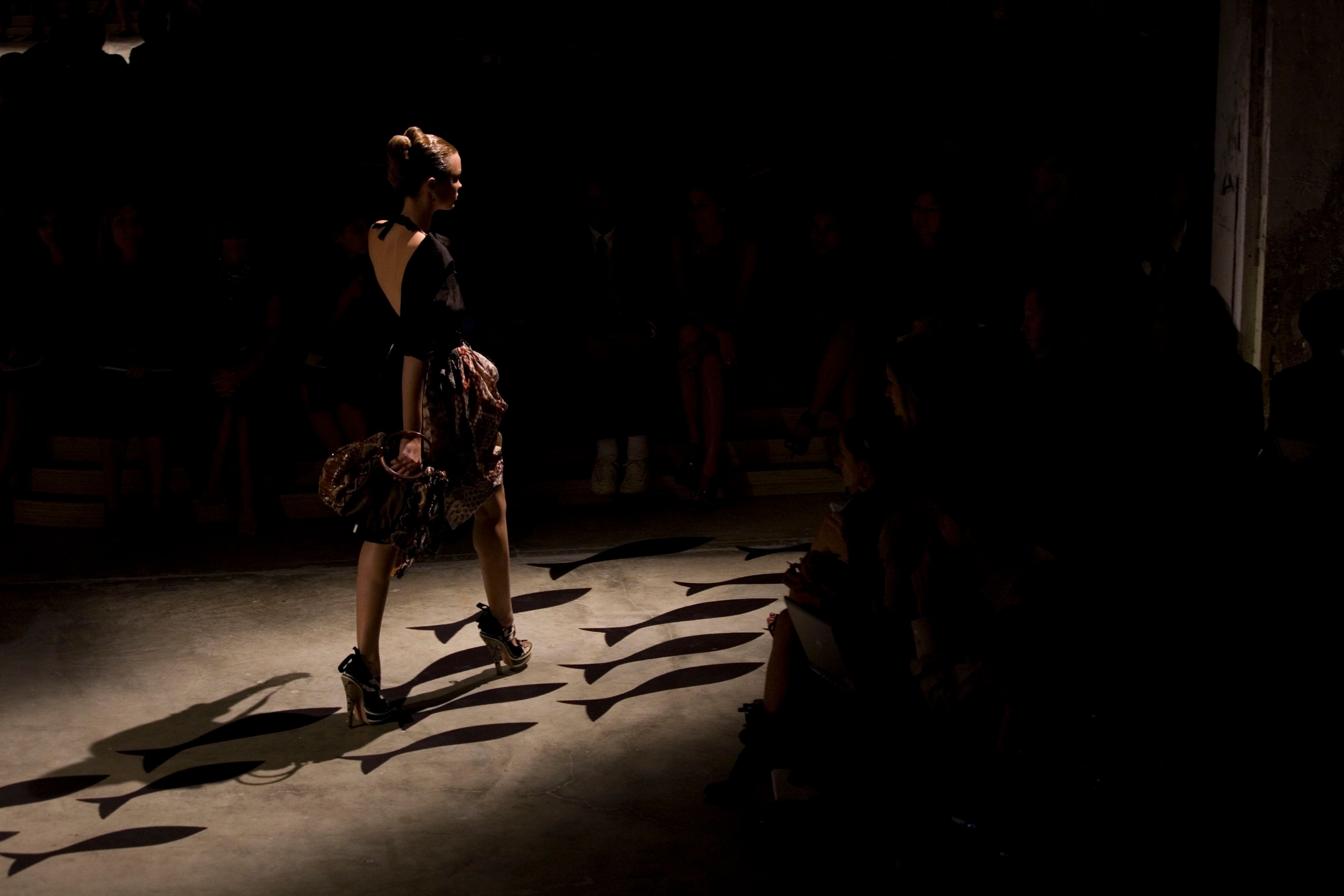 PRADA 2009 春夏米兰秀-1