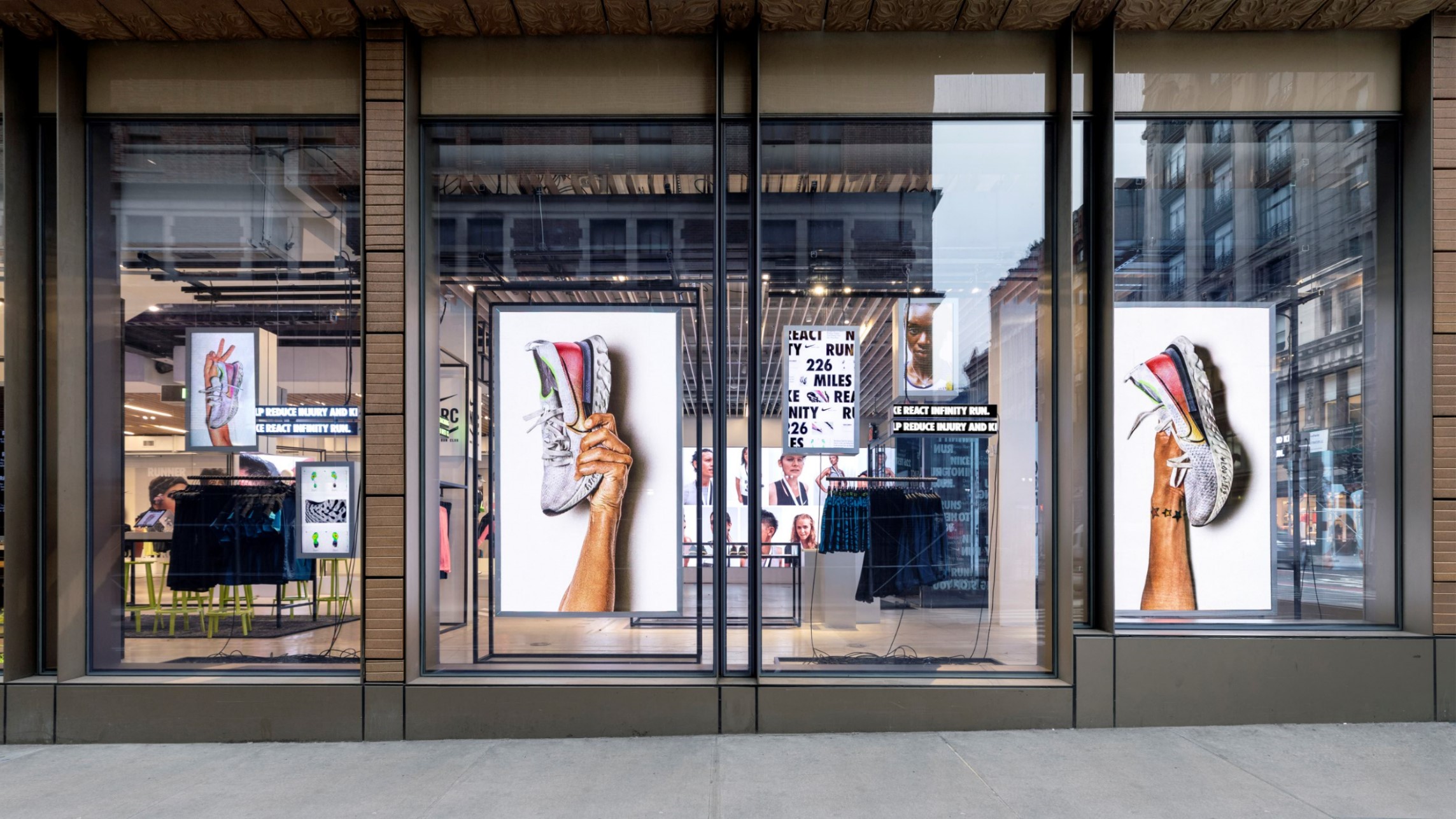 耐克 React Infinity 纽约 SOHO丨美国纽约丨Nike 零售体验设计团队-7