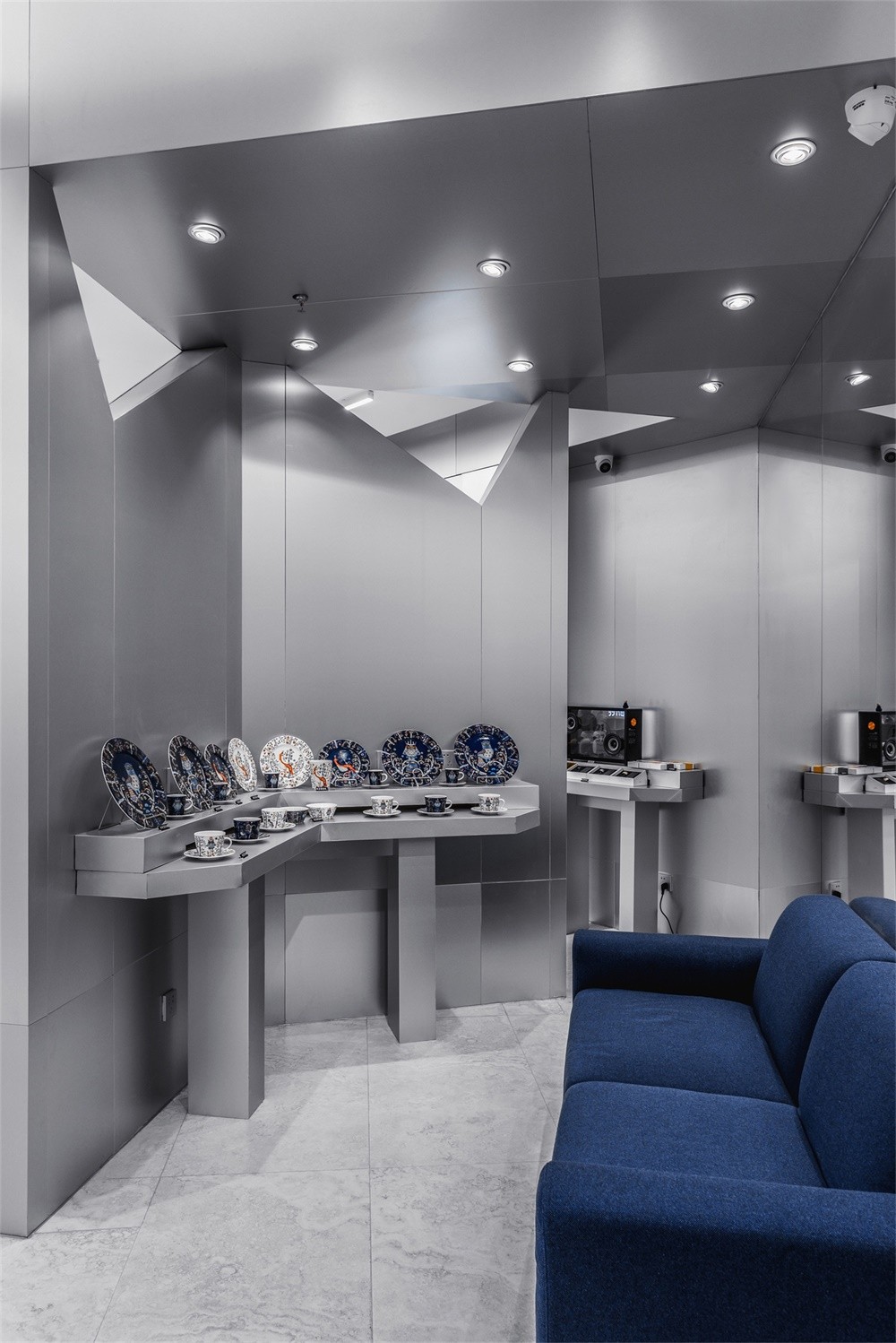 呼和浩特VLAB潮流用品集合店-30