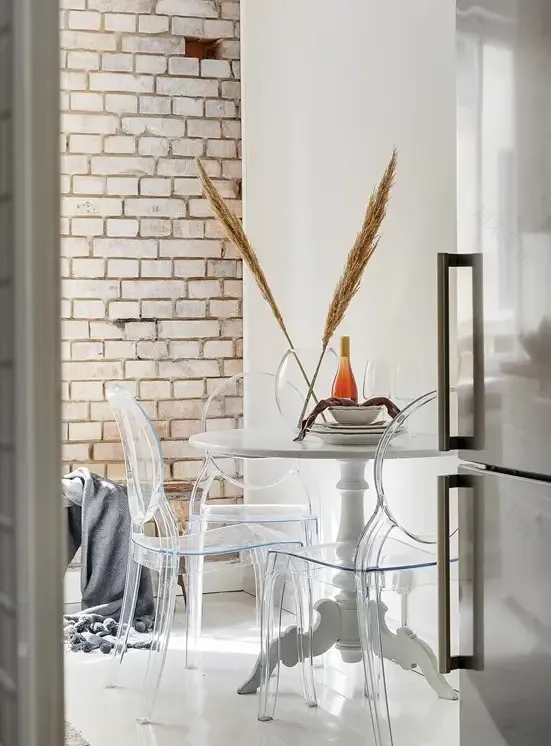 24 平米瑞典小公寓,入口变办公室巧妙利用空间-11