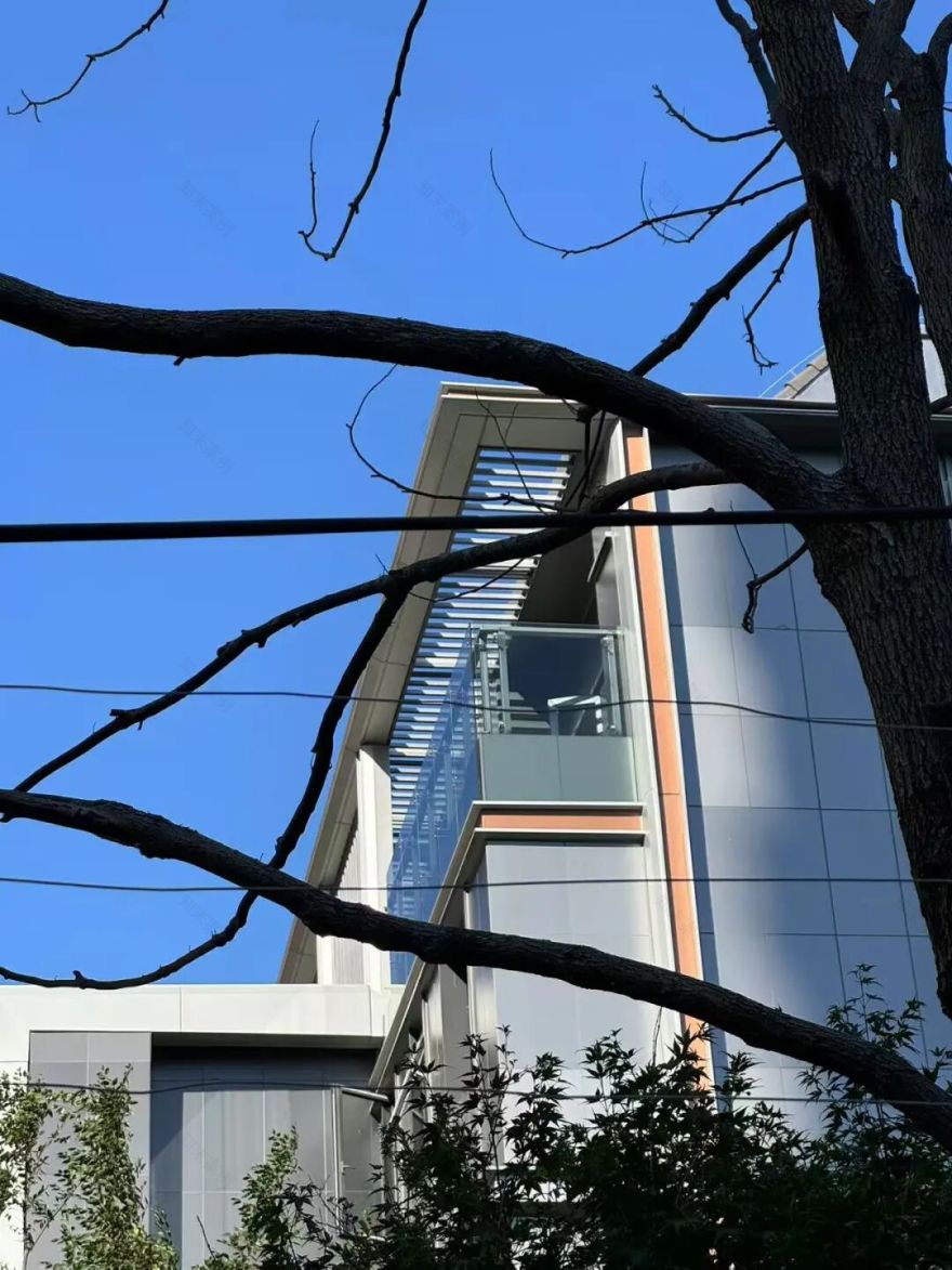 创新公建化立面实践:金地·嘉峯汇-77