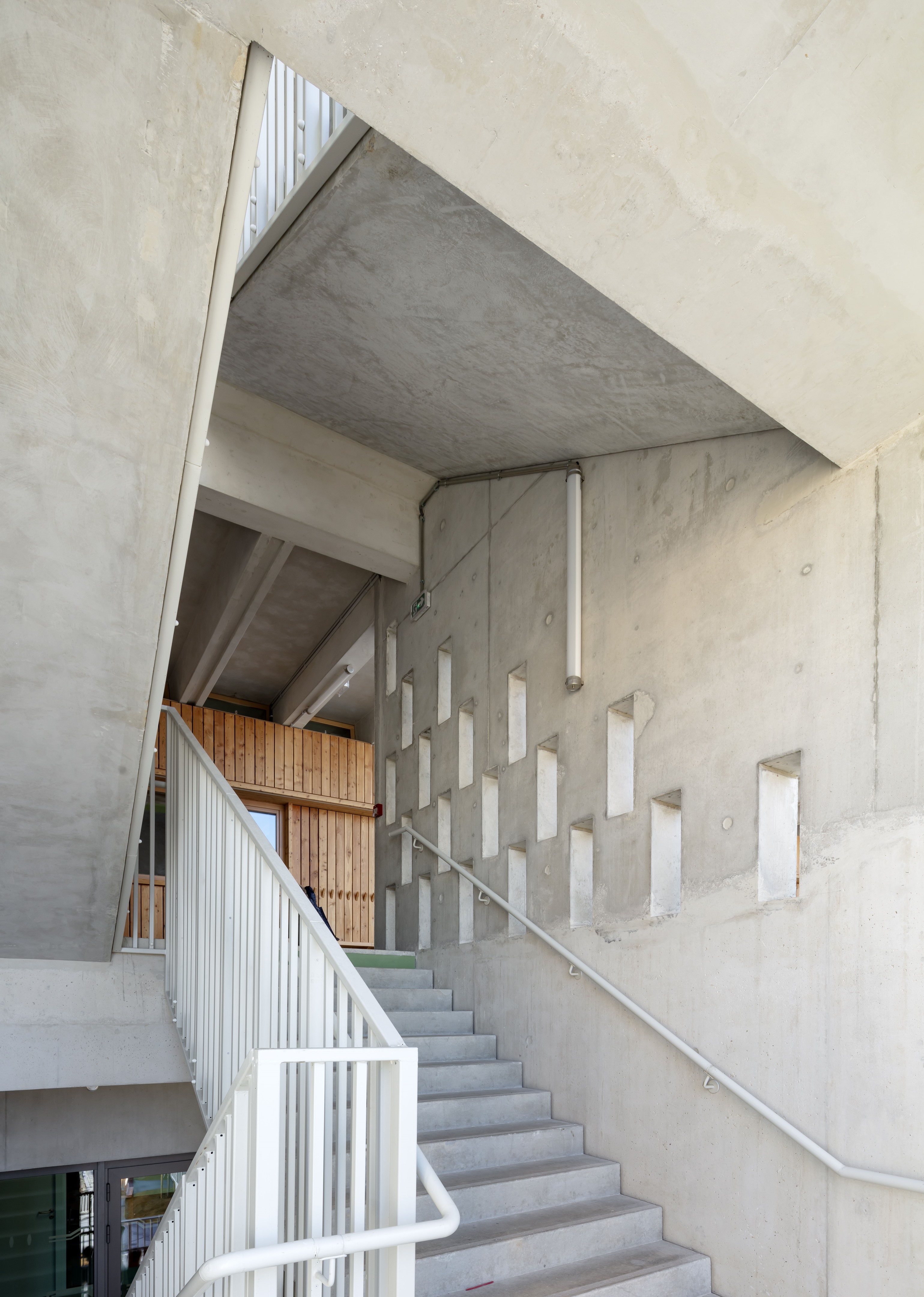 AntoinedeRuffi 学校建筑群丨法国马赛-83