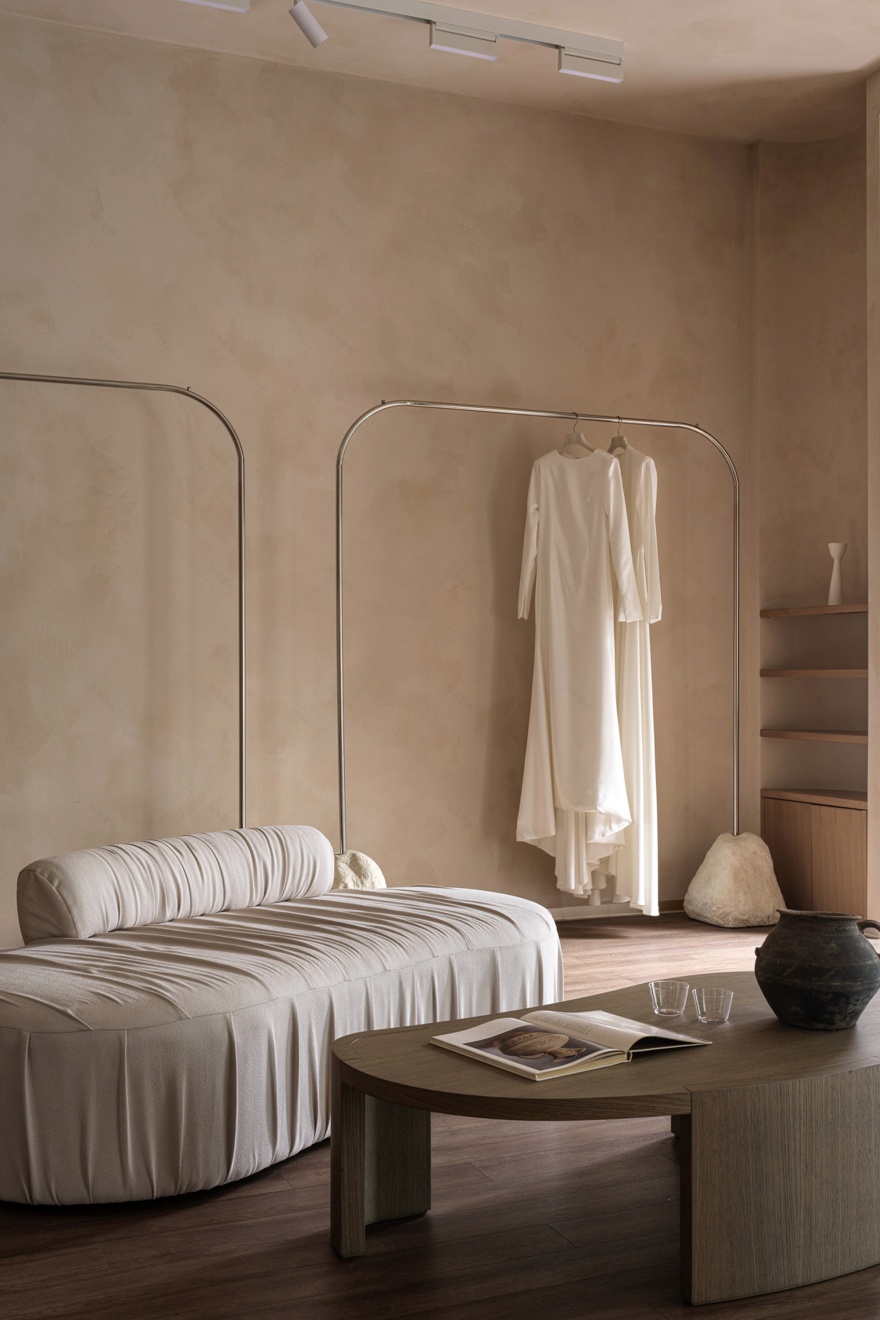 117㎡婚纱时尚精品店 · Aida Ragimkhanova丨俄罗斯马哈奇卡拉-4