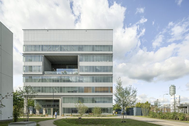  » Marie Curie building by Proof of the sum-12