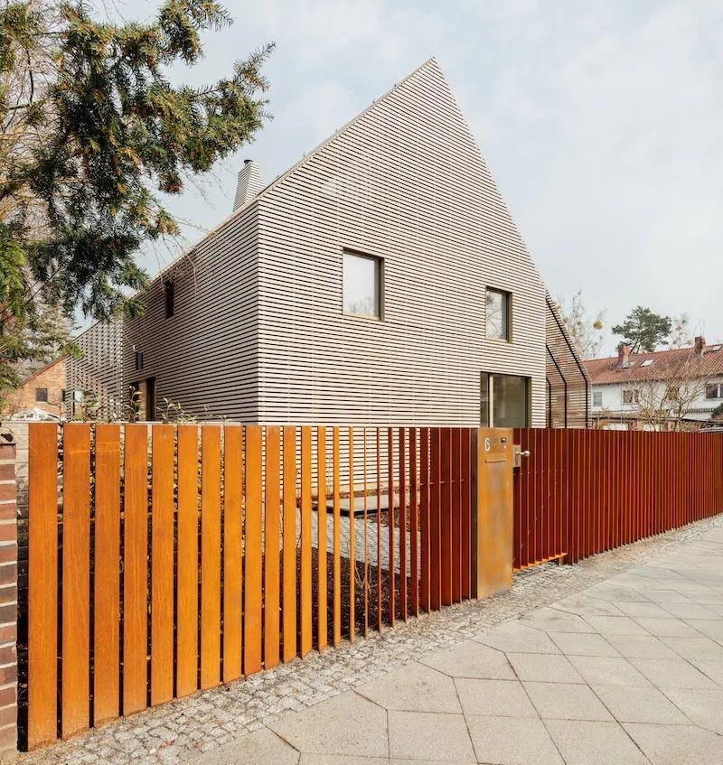 柏林山墙屋丨德国柏林丨Rundzwei Architekten BDA-4